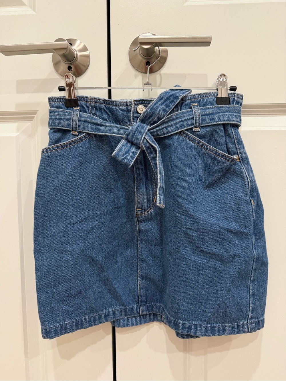 Hollister Women’s Blue Denim Tie-Waist Skirt